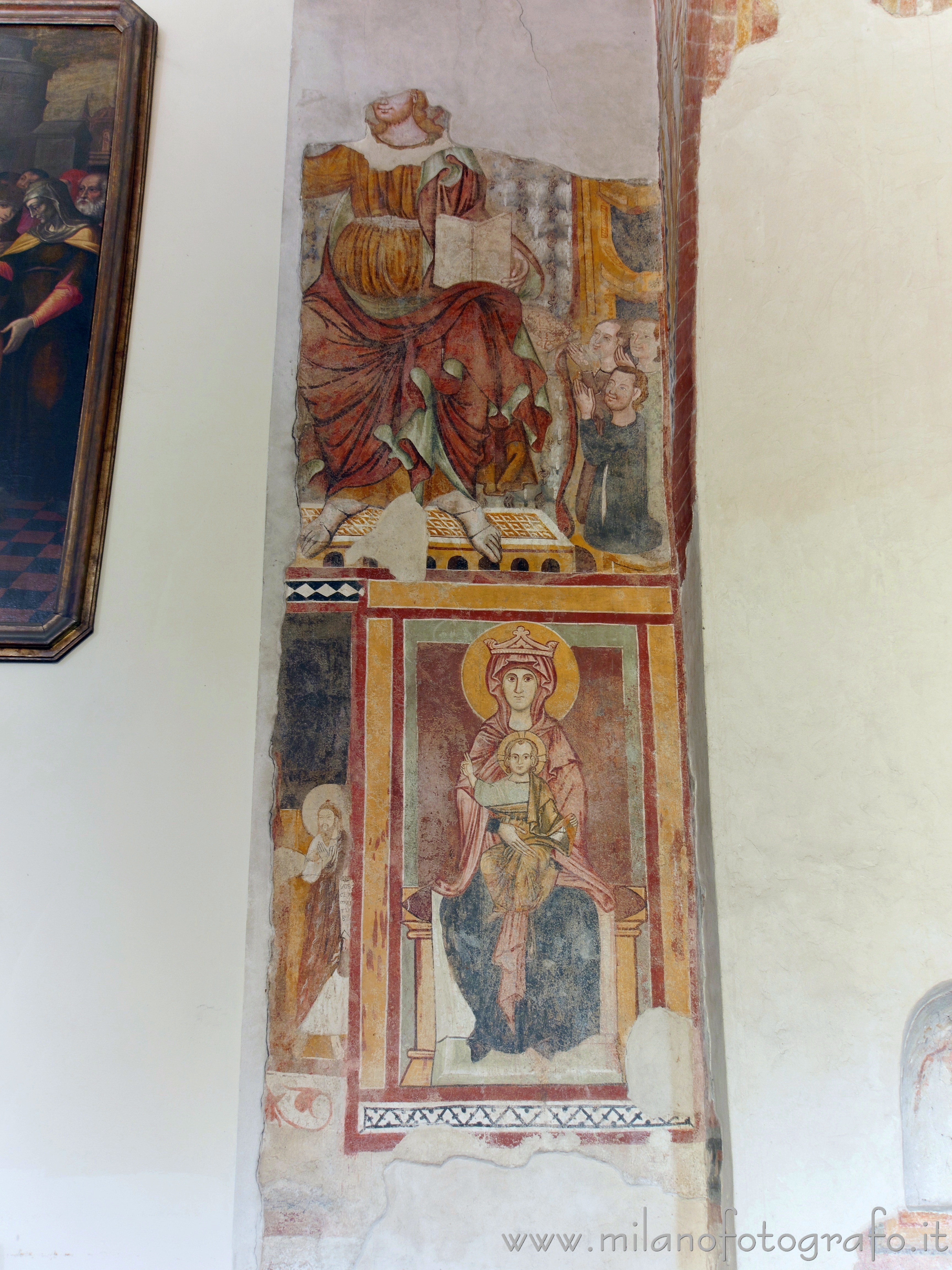 Milan (Italy) - Medieval frescoes in the Cittadini Chapel in the Basilica of San Lorenzo Maggiore - Full resolution picture